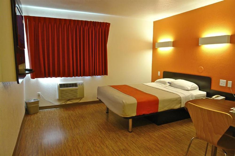 Econo Lodge Idaho Falls Δωμάτιο φωτογραφία